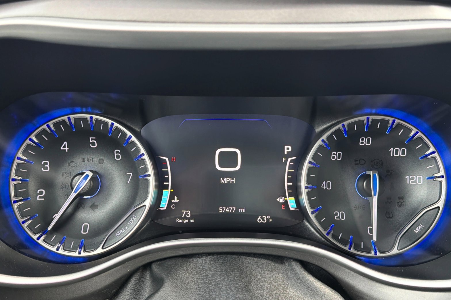 Used 2024 Chrysler Pacifica Touring-L FWD image 27