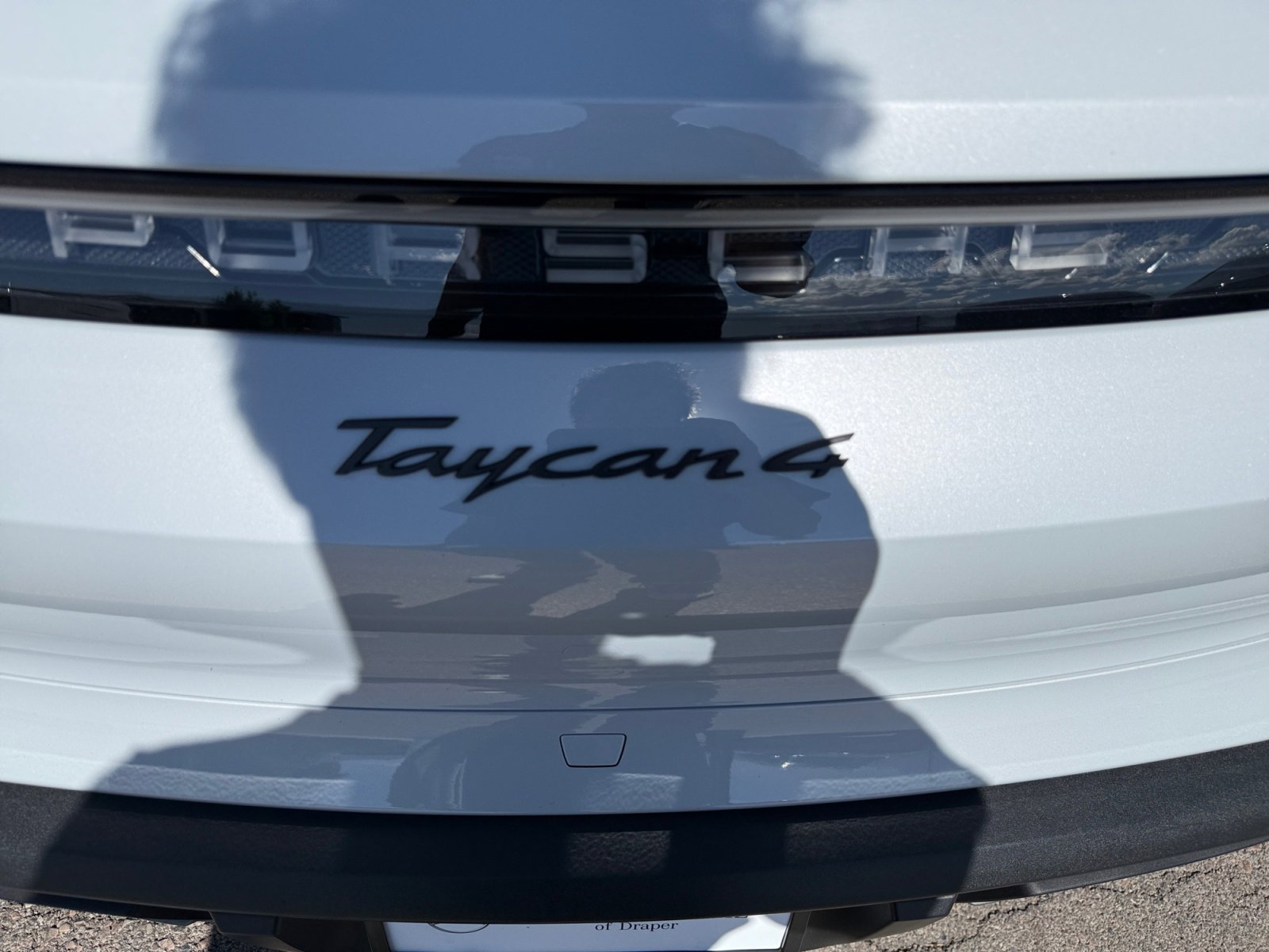 Used 2025 Porsche Taycan 4 Cross Turismo AWD/4WD image 24