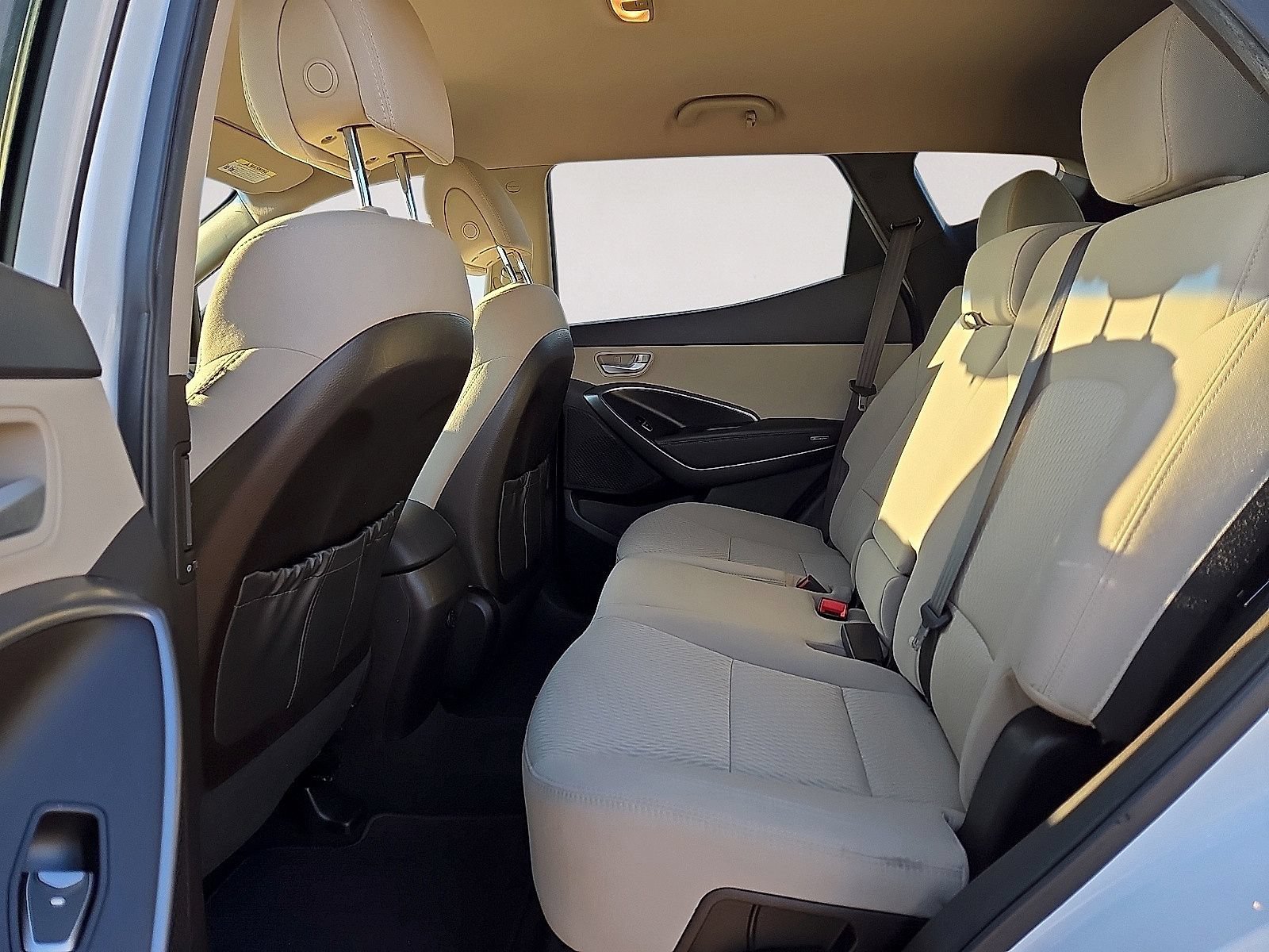 Used 2017 Hyundai Santa Fe Sport FWD image 15
