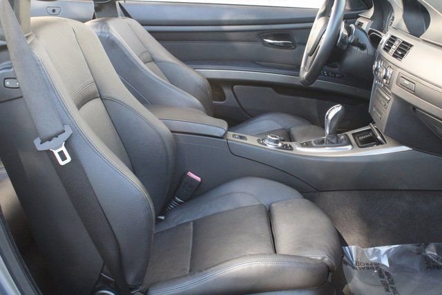 Used 2013 BMW 335is Convertible image 24