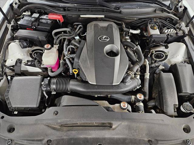 Used 2023 Lexus IS 300 w/ Comfort Package RWD image 22