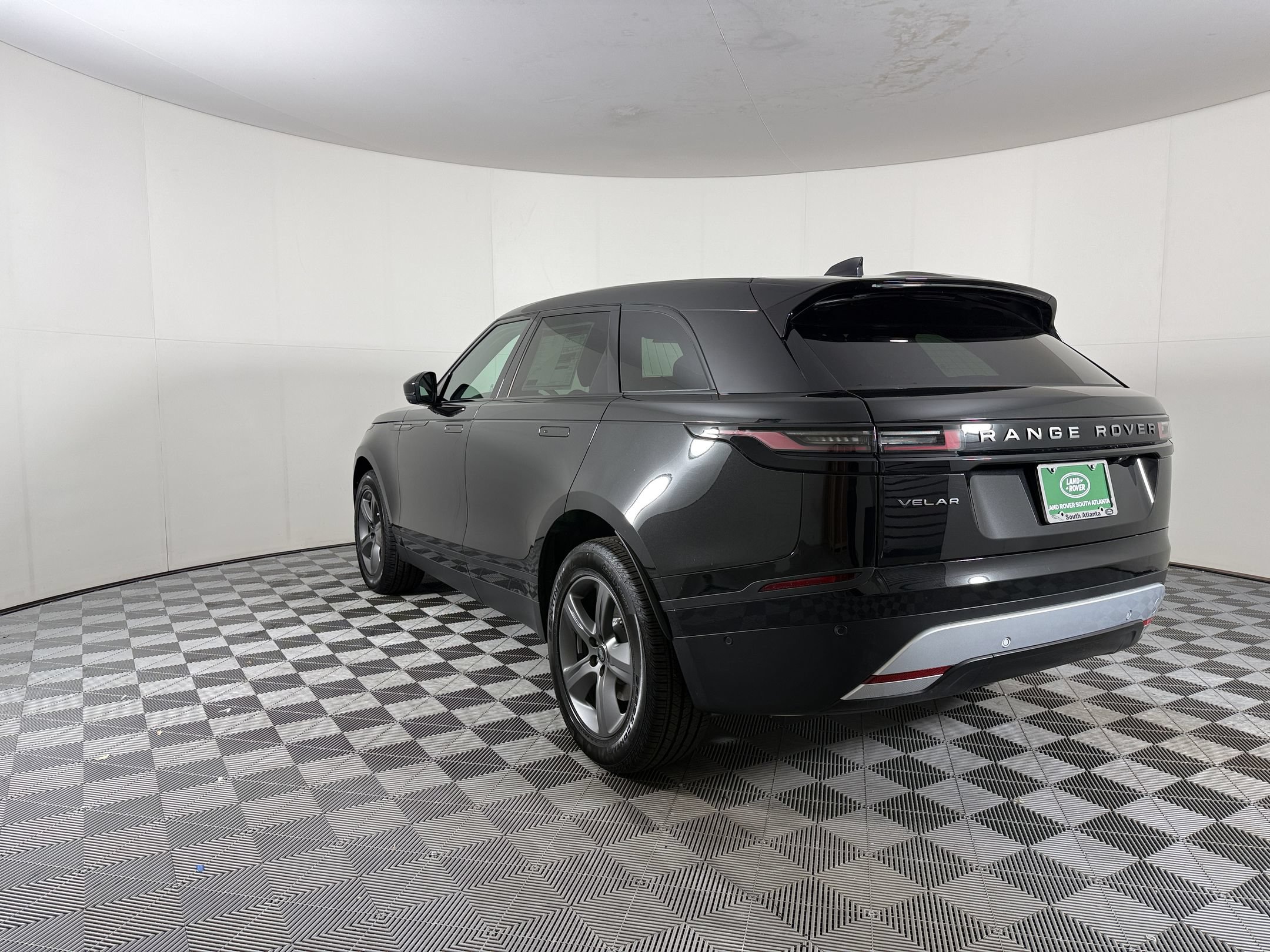 New 2026 Land Rover Range Rover Velar S AWD/4WD image 3