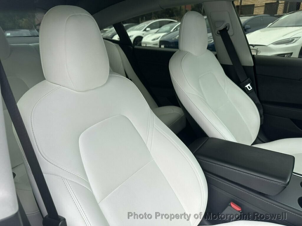Used 2022 Tesla Model 3 Performance AWD/4WD image 18