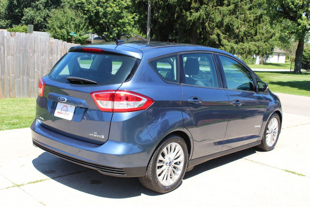 Used 2018 Ford C-MAX SE w/ Cold Weather Package FWD image 9