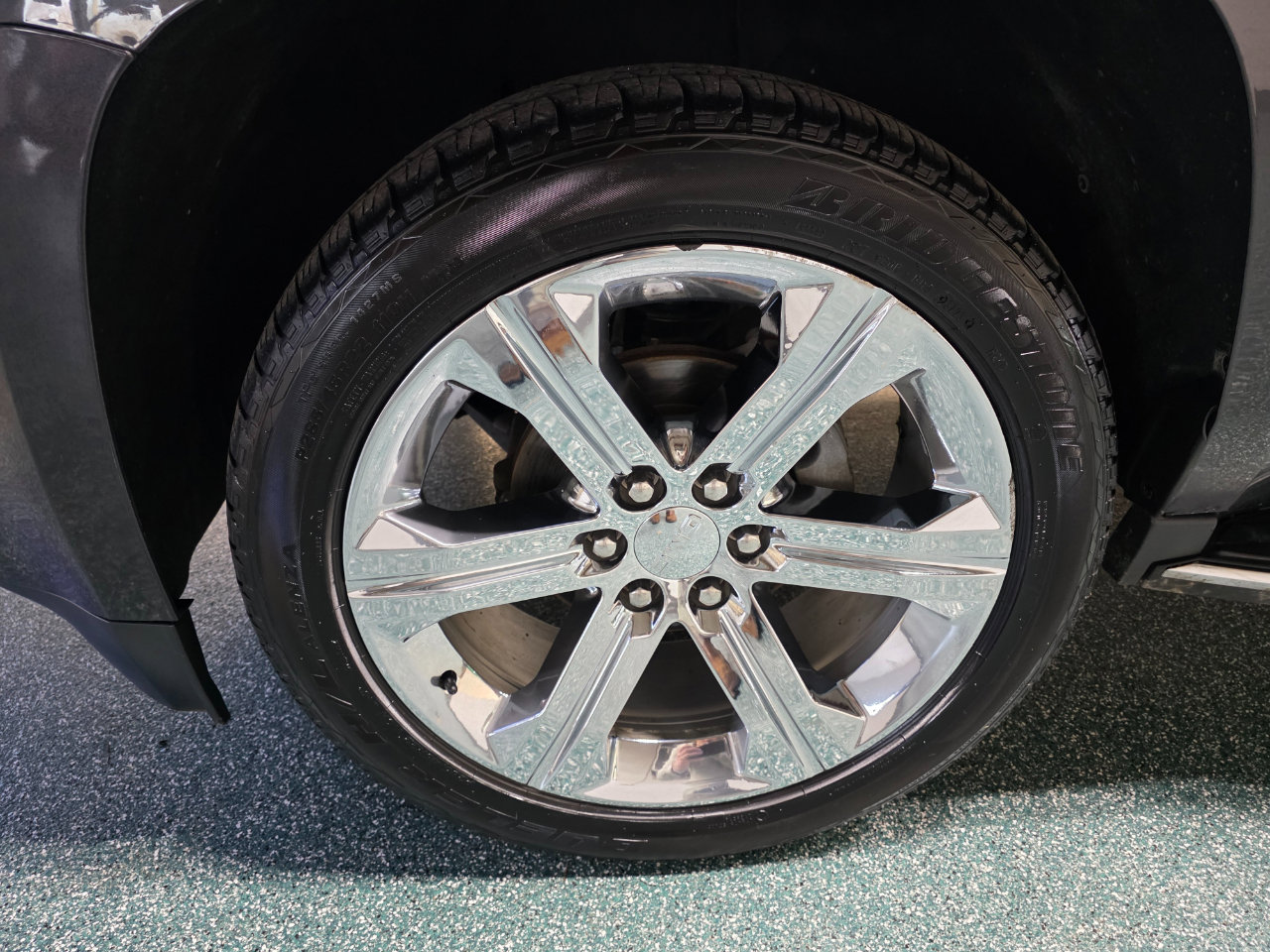 Used 2017 GMC Yukon Denali w/ Open Road Package image 12