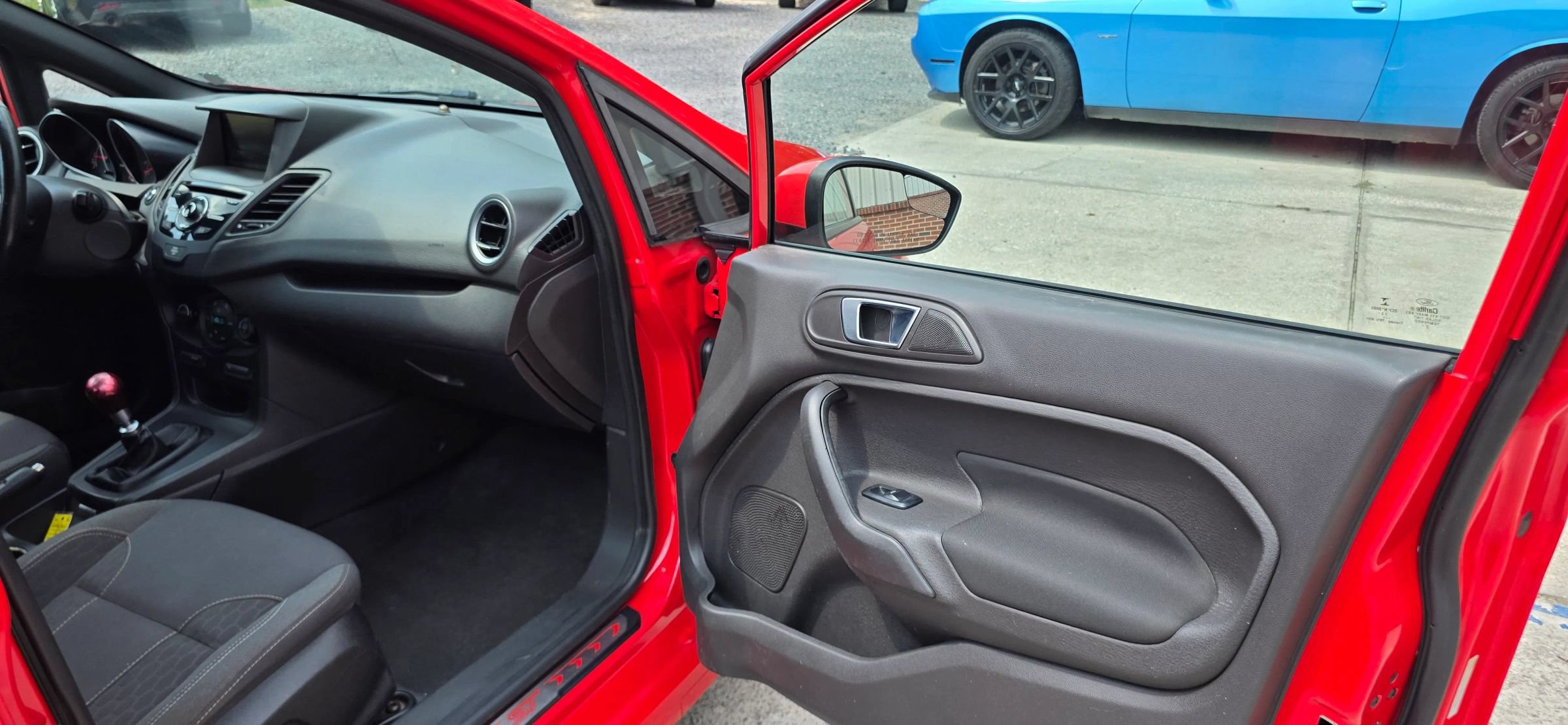 Used 2014 Ford Fiesta ST FWD image 15