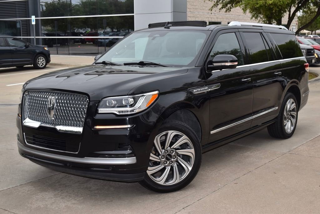 Used 2024 Lincoln Navigator L 4WD image 45