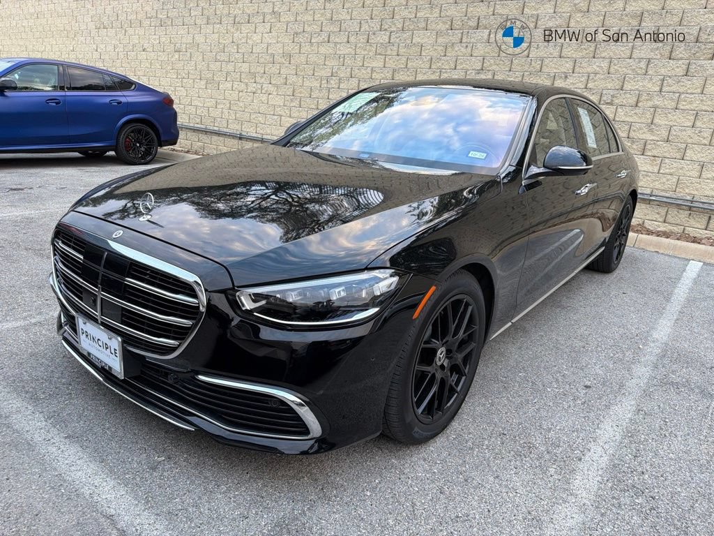 Used 2022 Mercedes-Benz S 500 4MATIC image 1