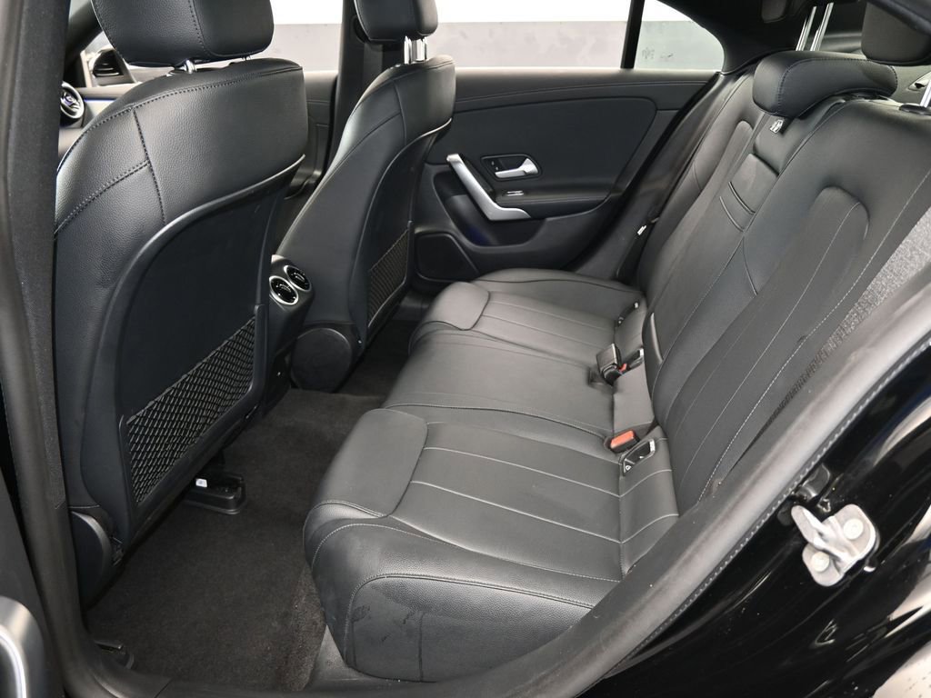 Used 2025 Mercedes-Benz CLA 250 image 37
