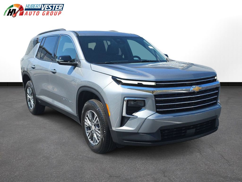 New 2026 Chevrolet Traverse LT image 4