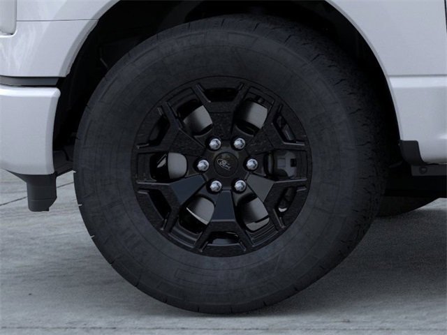 New 2025 Ford F150 Lightning XLT image 19