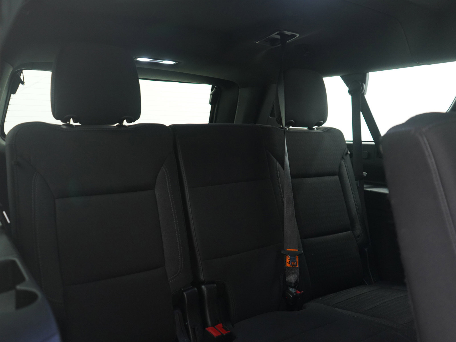 Used 2023 GMC Yukon XL SLE image 12