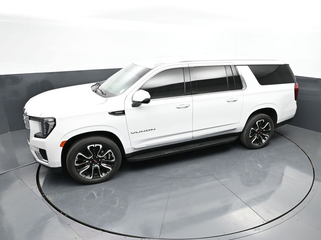 Used 2023 GMC Yukon XL SLT w/ SLT Luxury Package AWD/4WD image 44