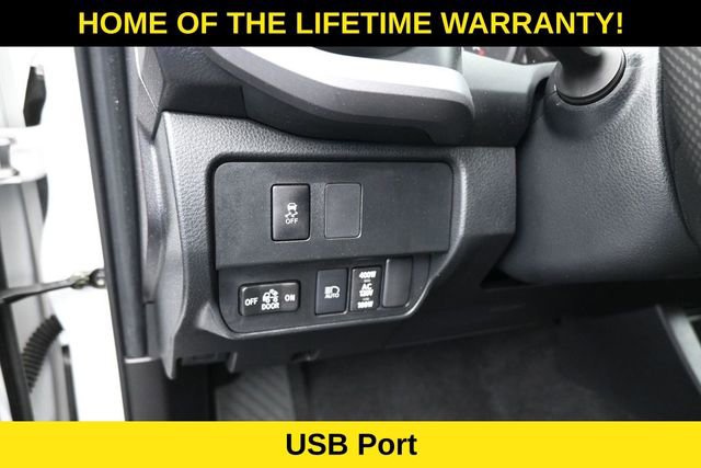 Used 2022 Toyota Tacoma TRD Sport AWD/4WD image 16