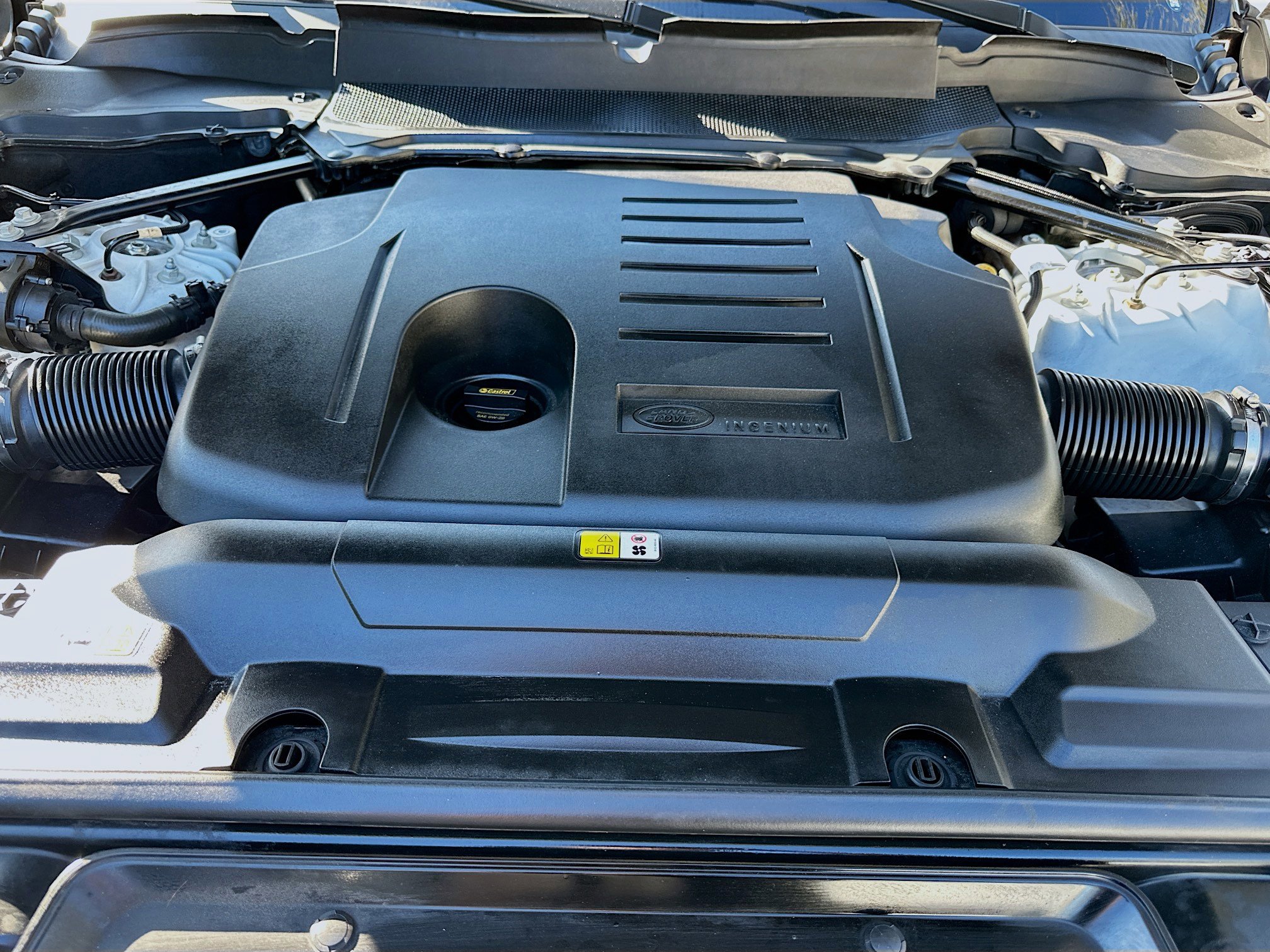 Used 2021 Land Rover Range Rover Sport HSE Silver Edition image 33