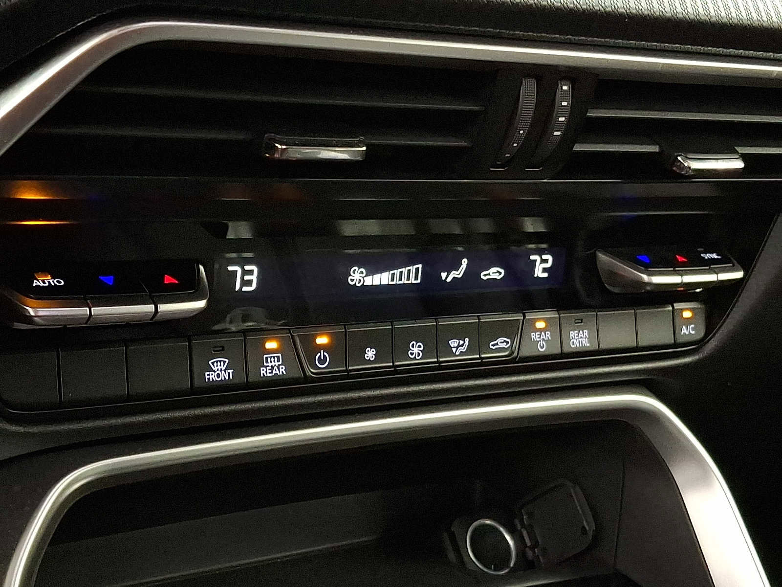 Used 2024 MAZDA CX-90 3.3 Turbo w/ Select Package image 13