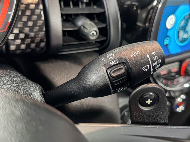 Used 2020 MINI Cooper S image 21