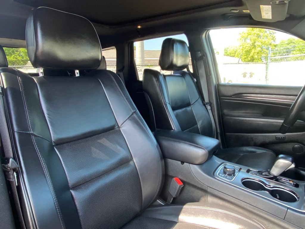 Used 2020 Jeep Grand Cherokee High Altitude AWD/4WD image 17