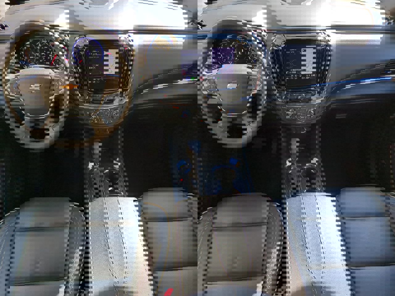 Used 2023 Chevrolet Traverse Premier image 15