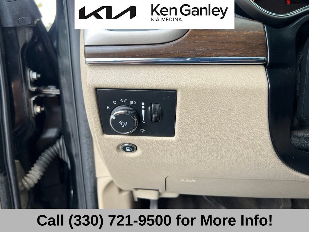 Used 2017 Jeep Grand Cherokee Limited AWD/4WD image 28