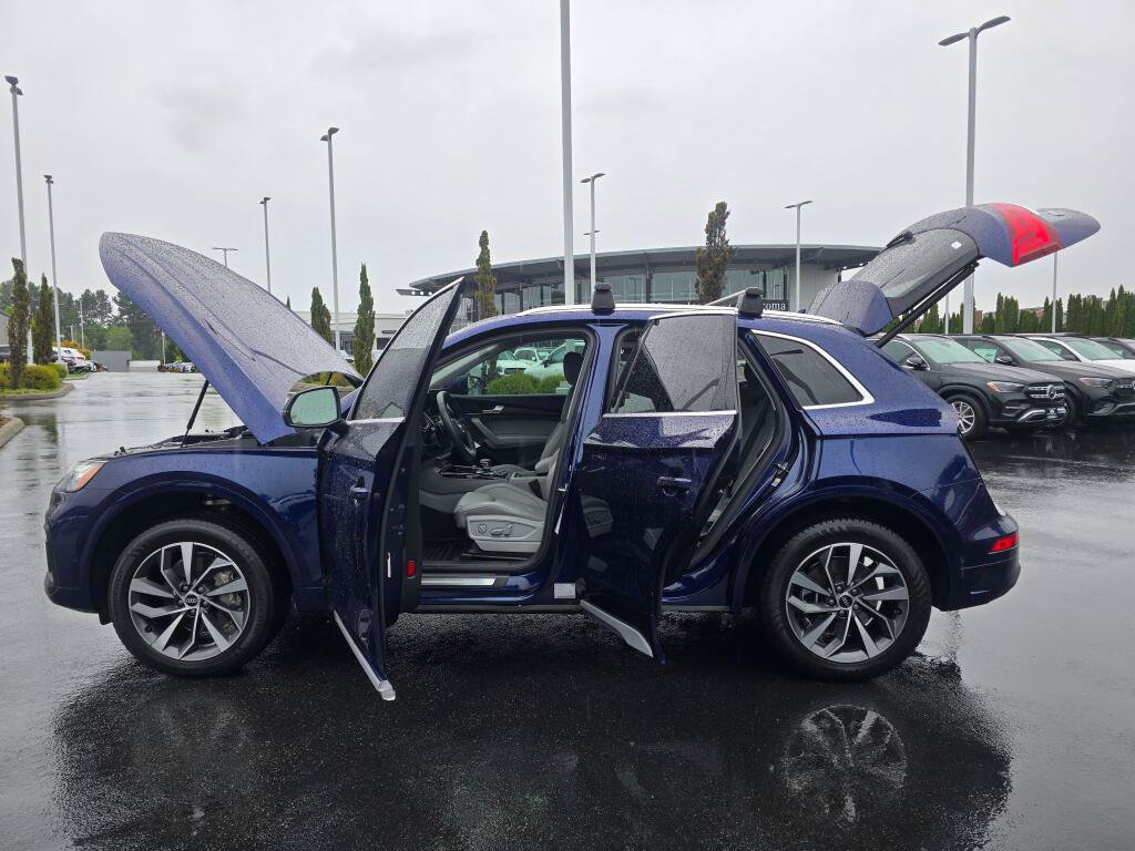 Used 2021 Audi Q5 Prestige w/ Prestige Package AWD/4WD image 12