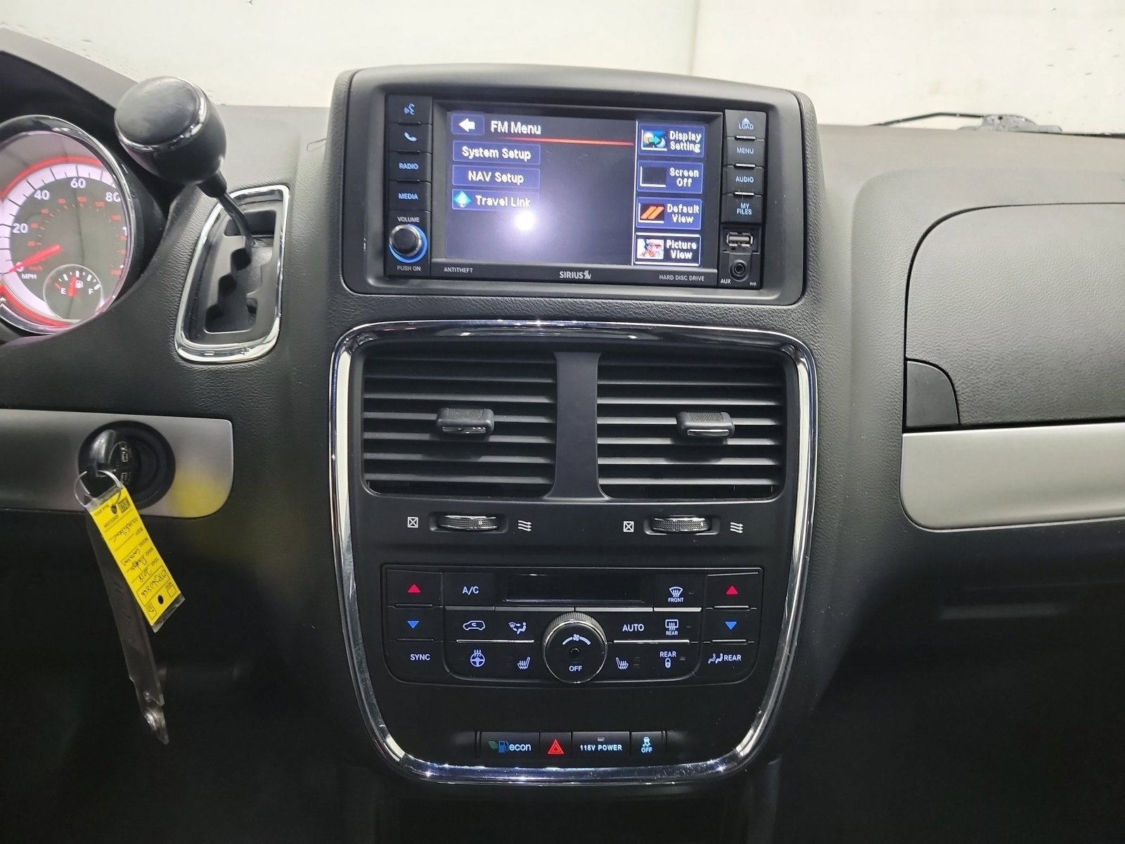 Used 2018 Dodge Grand Caravan GT image 21