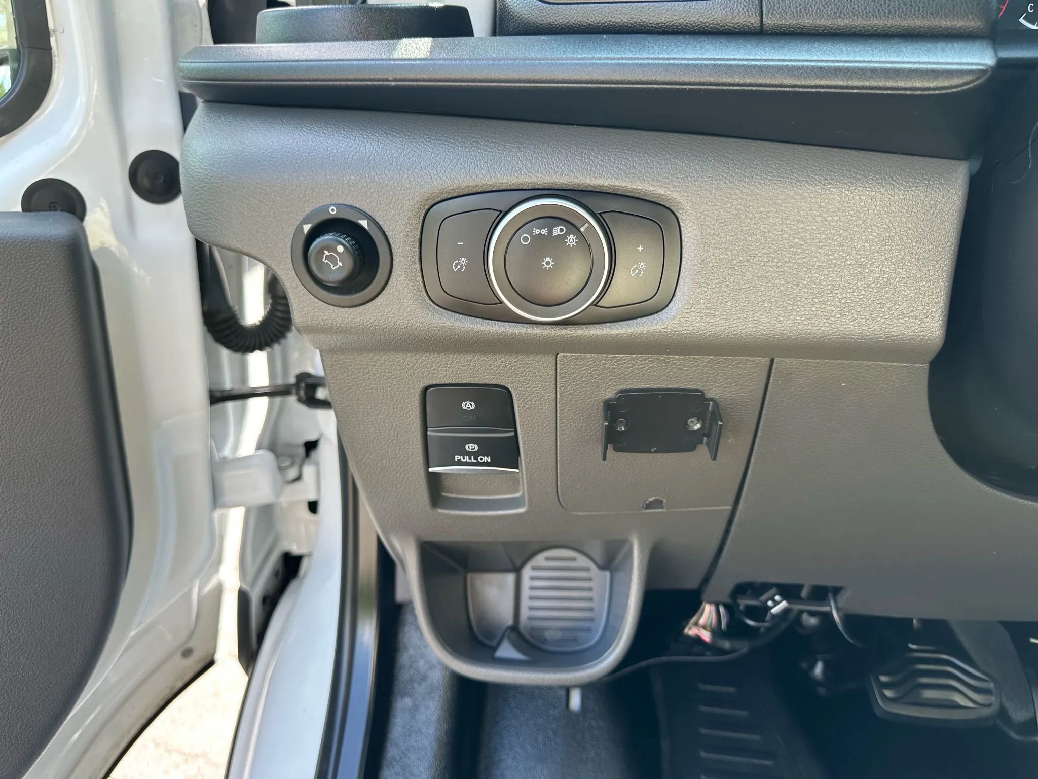 Used 2023 Ford Transit 350 XL image 16