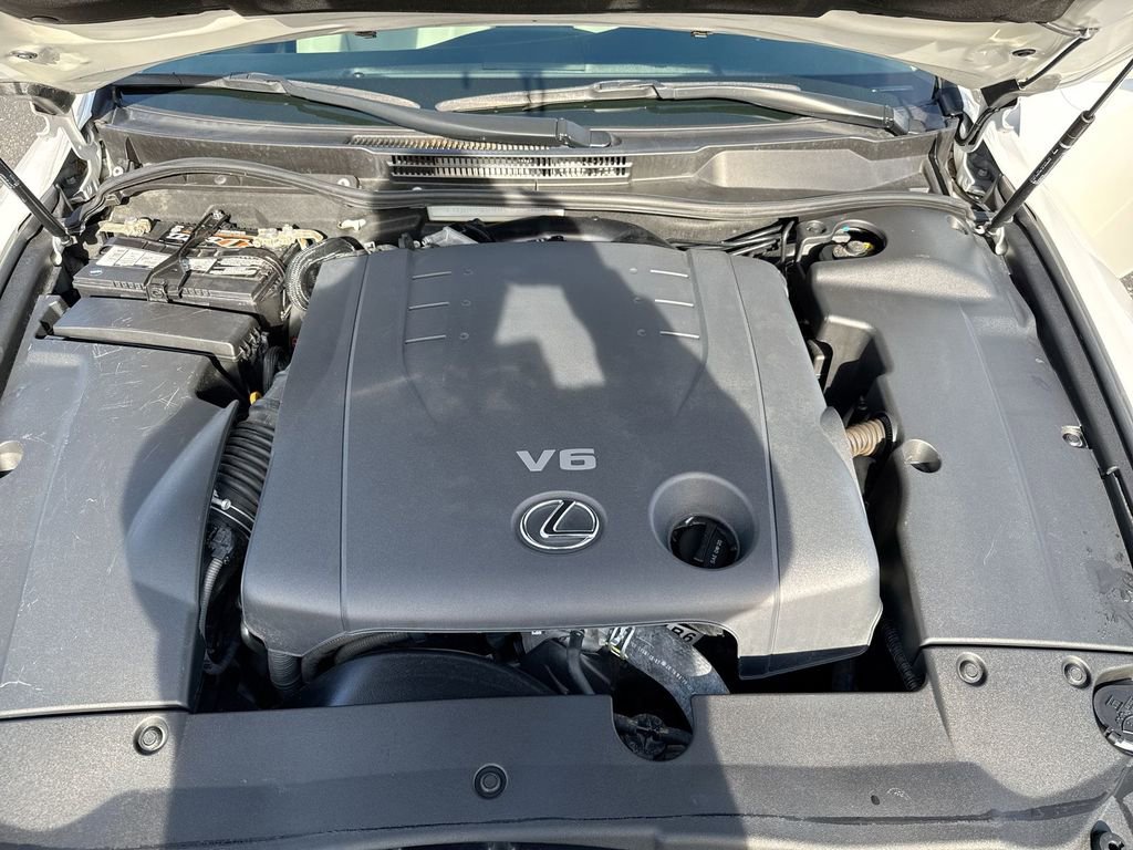 Used 2013 Lexus IS 250C w/ Luxury Pkg image 23