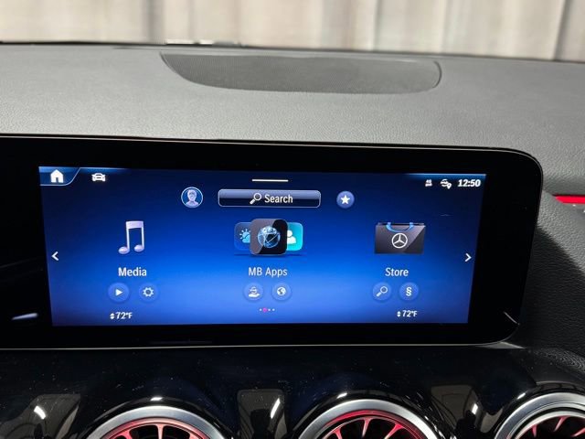 Used 2024 Mercedes-Benz GLA 250 4MATIC image 25