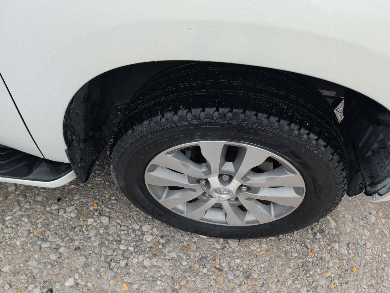 Used 2016 Toyota Sequoia Limited AWD/4WD image 9