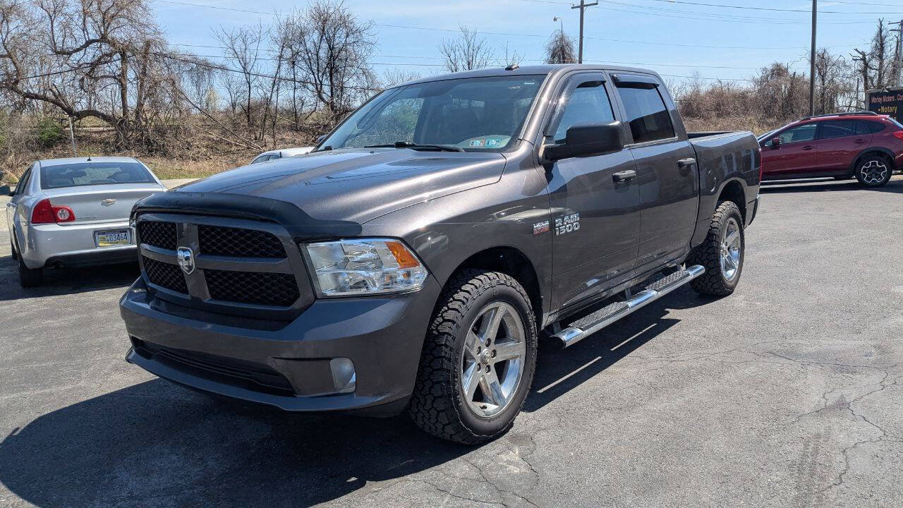 Used 2017 RAM 1500 Express AWD/4WD image 21