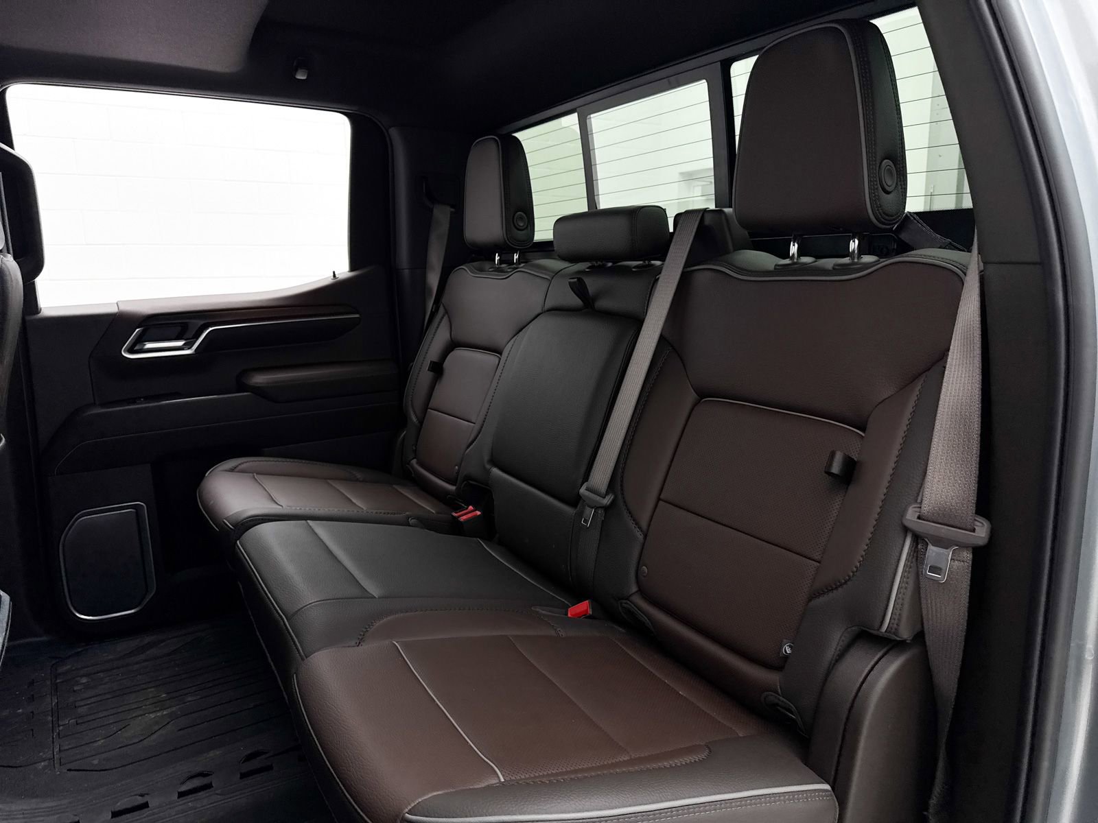 Used 2025 GMC Sierra 1500 Denali image 33