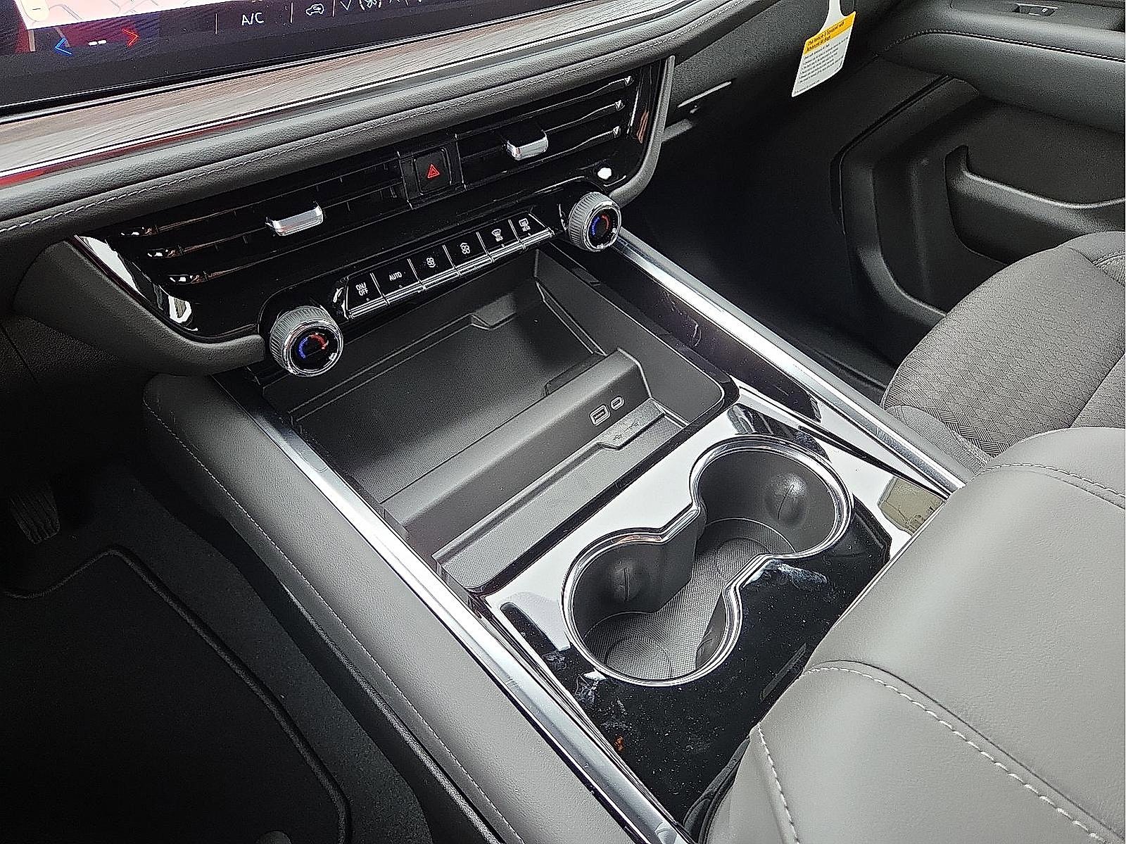 New 2026 Chevrolet Tahoe LS image 25