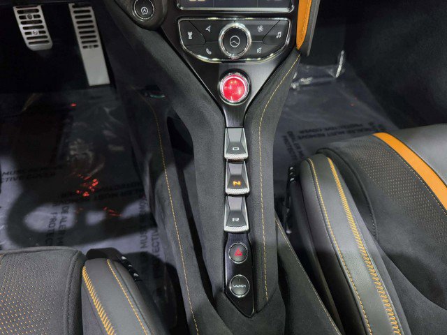 Used 2018 McLaren 720S Performance image 57