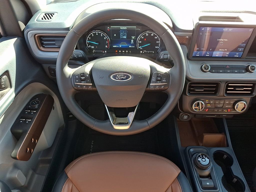 Used 2024 Ford Maverick Lariat image 2