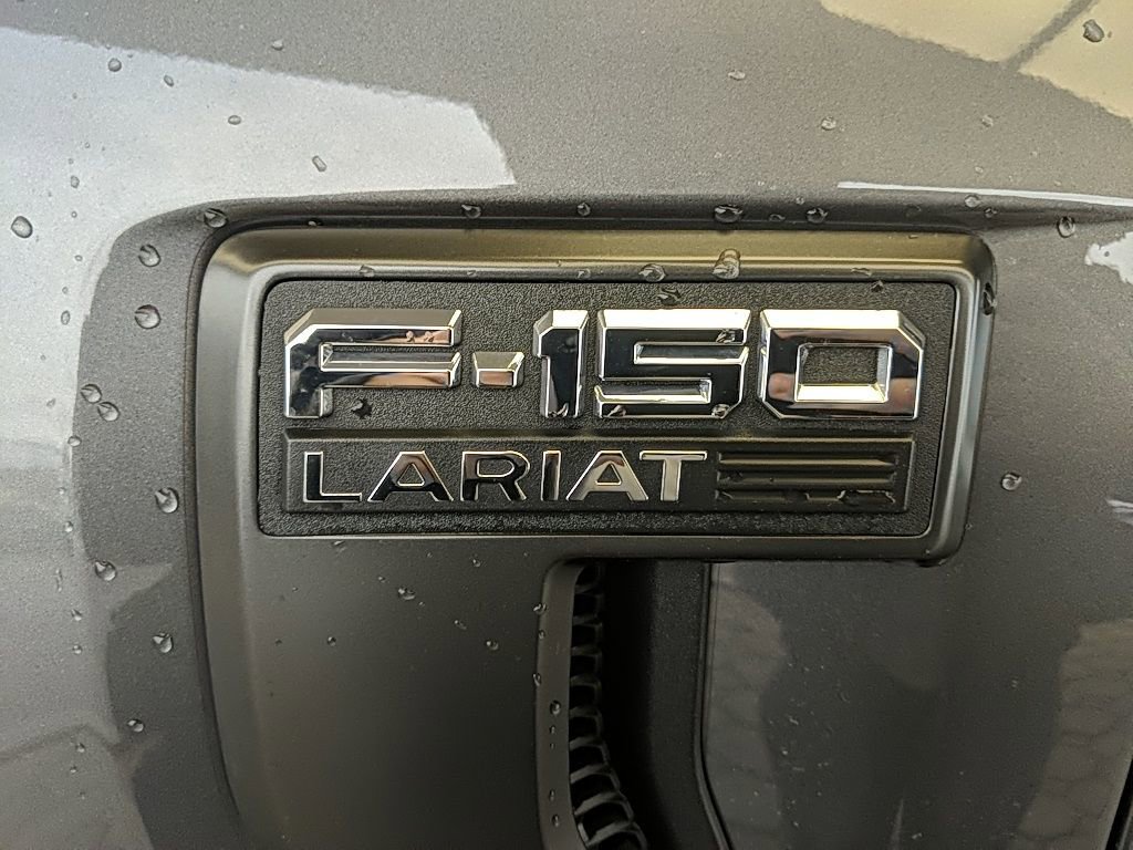 Used 2021 Ford F150 Lariat w/ Equipment Group 502A High image 11