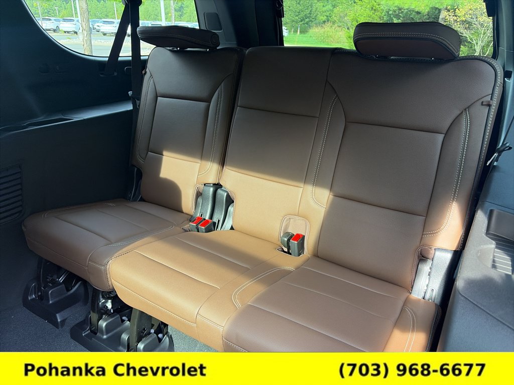 New 2026 Chevrolet Suburban High Country AWD/4WD image 29