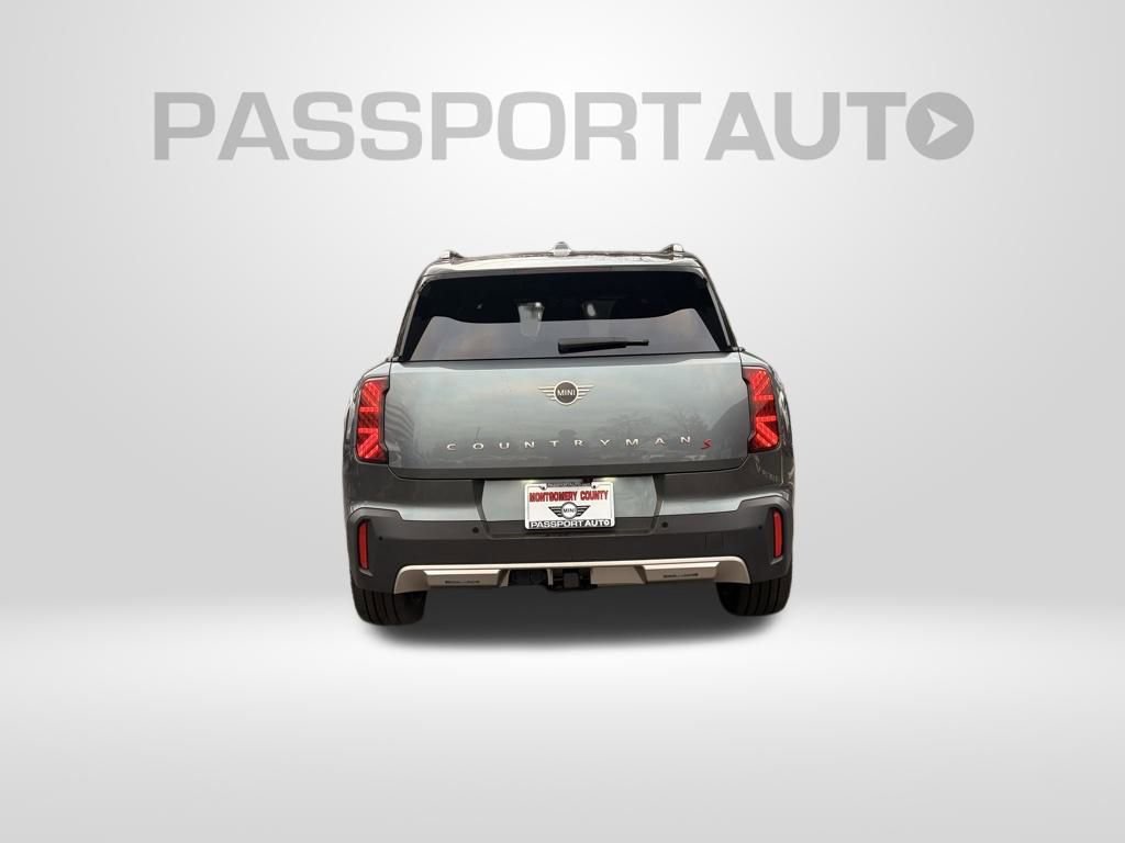 Used 2025 MINI Cooper Countryman S w/ Comfort Package Max image 9