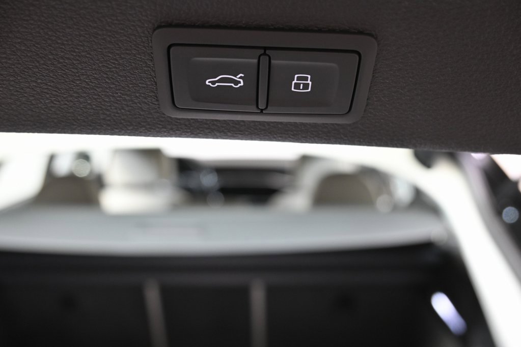 New 2025 Audi A6 3.0T allroad Prestige image 27