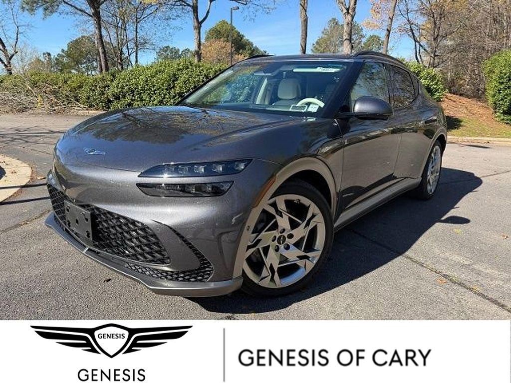Used 2023 Genesis GV60 Performance image 1