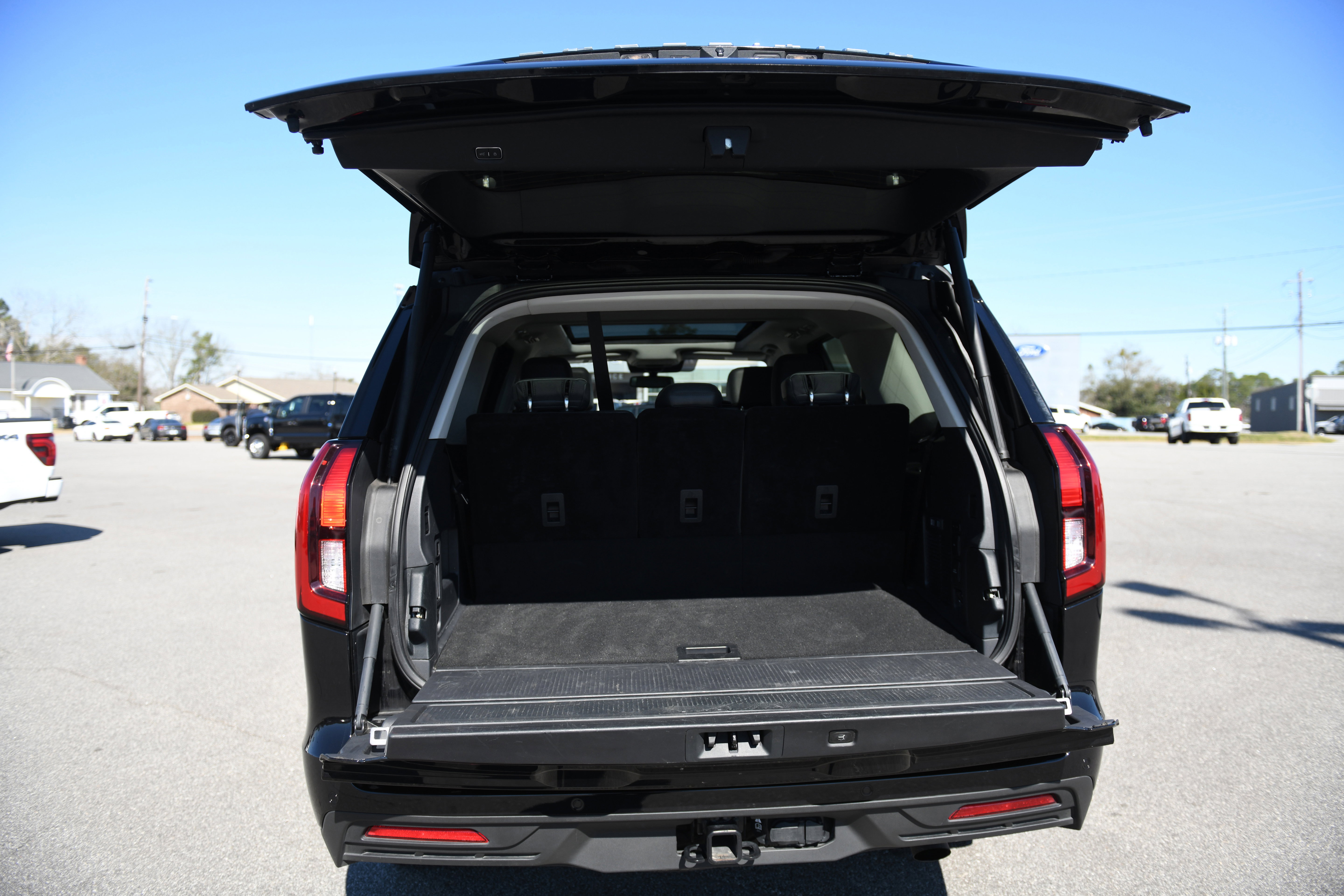 Used 2025 Ford Expedition Active image 12
