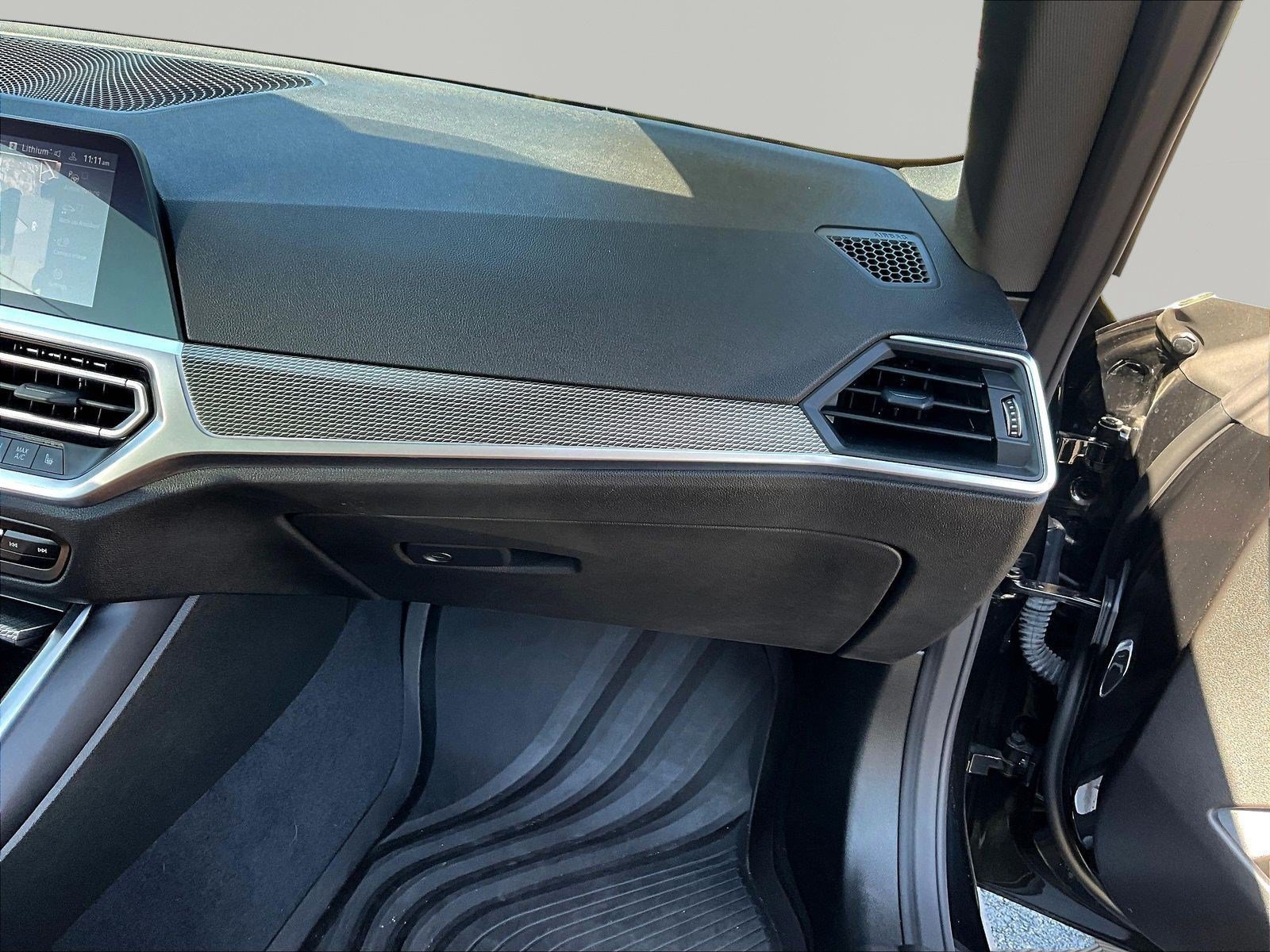 Used 2022 BMW 230i Coupe w/ Premium Package 2 RWD image 26