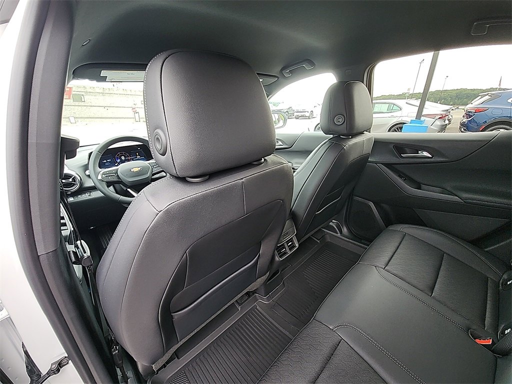 New 2026 Chevrolet Equinox LT w/ Convenience Package II image 27