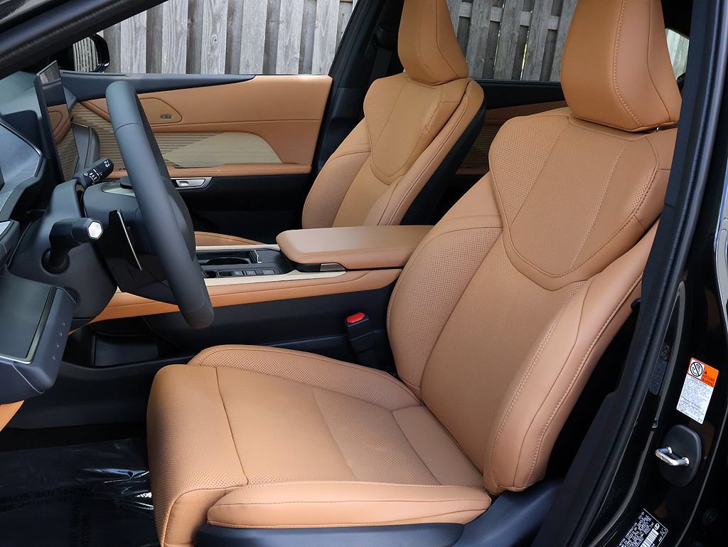 New 2026 Lexus ES 350e FWD image 11