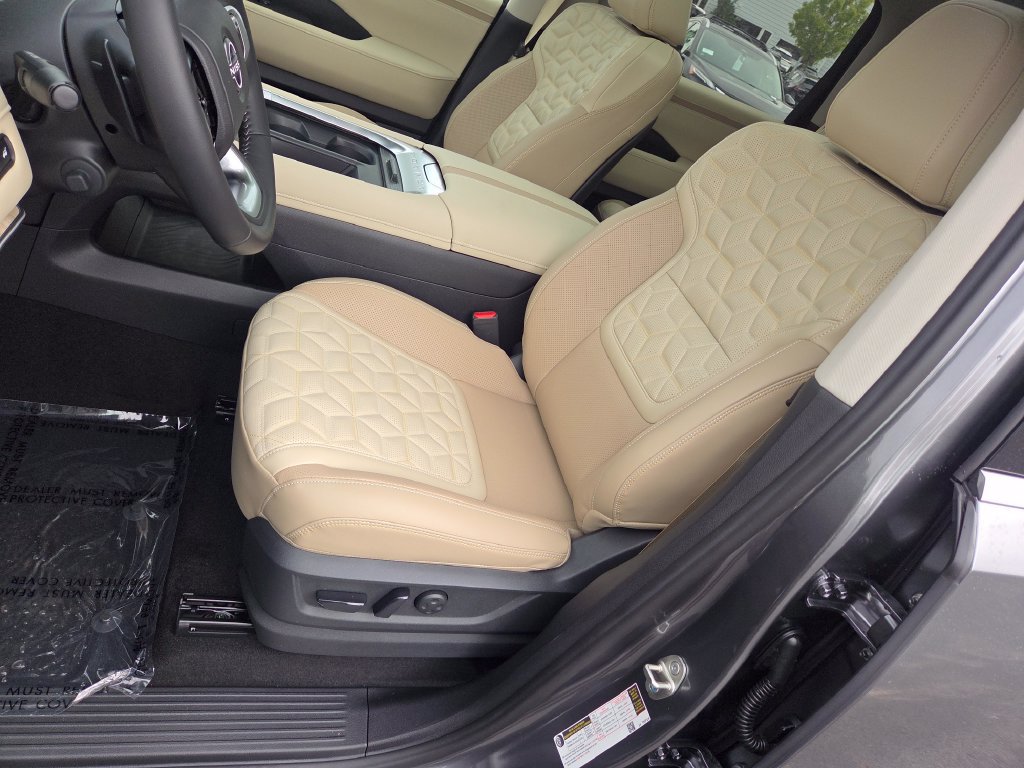 New 2026 Nissan Armada Platinum AWD/4WD image 31
