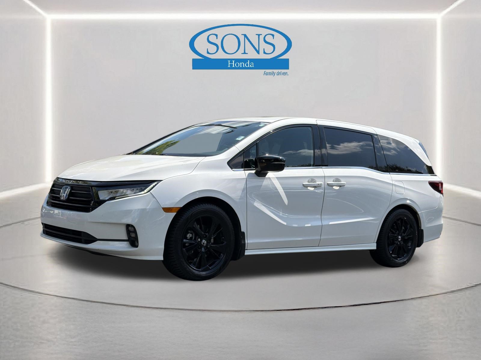 Certified 2024 Honda Odyssey Sport image 21