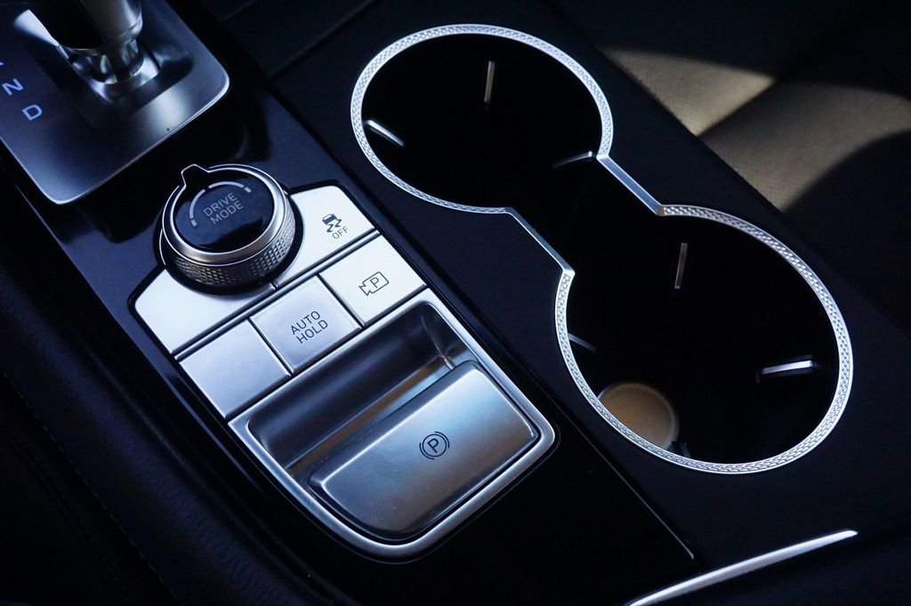 Certified 2026 Genesis G70 2.5T image 11