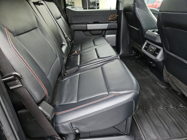 Used 2024 Ford F250 Lariat w/ FX4 Off-Road Package image 37