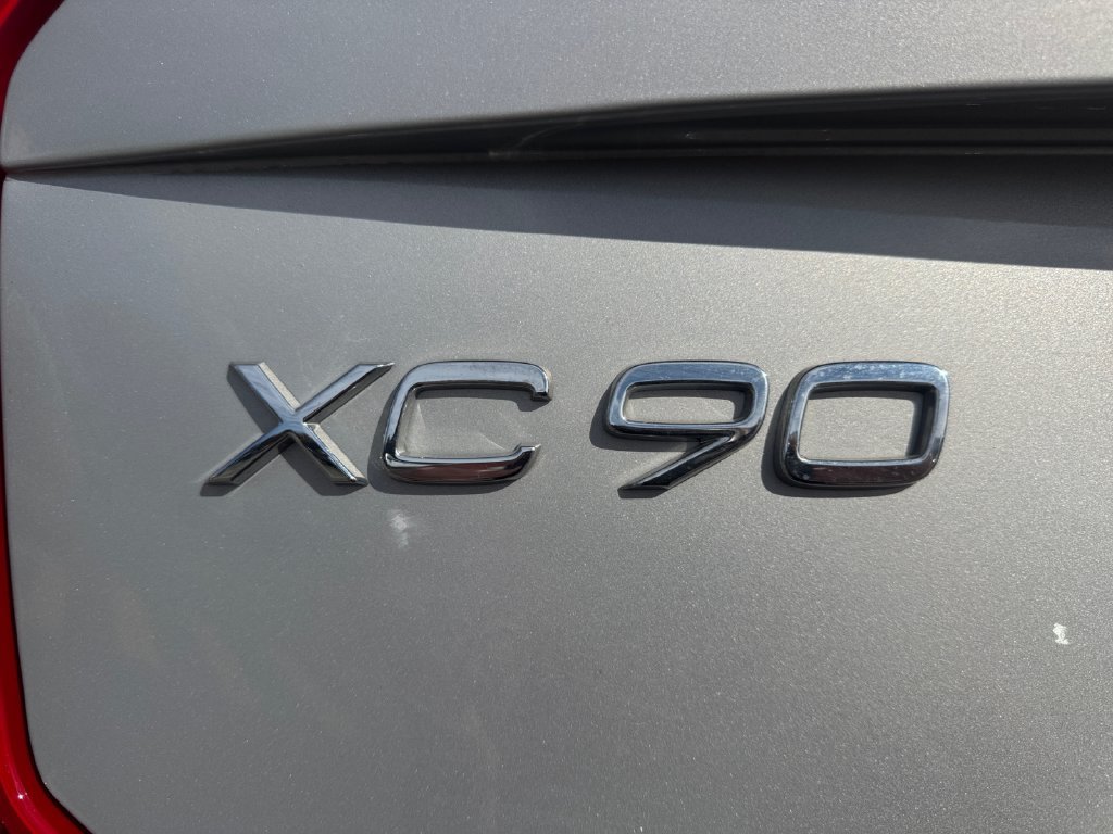 Certified 2023 Volvo XC90 B6 Plus w/ Protection Package AWD/4WD image 10