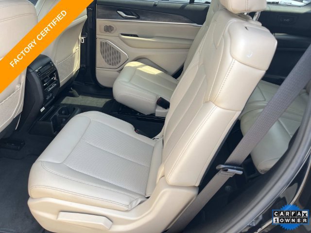 Certified 2025 Jeep Grand Cherokee L Limited w/ Luxury Tech Group II AWD/4WD image 20